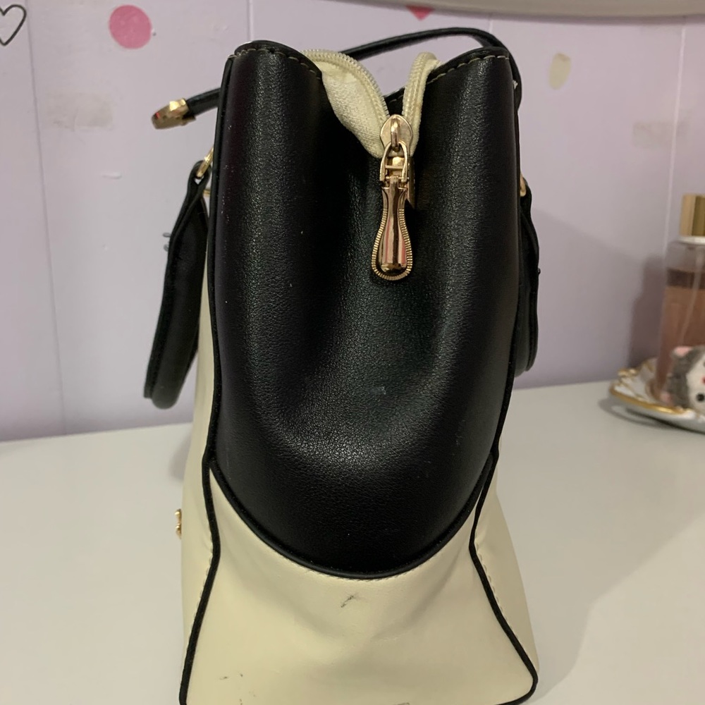Danbaoly Purse - Picture 5 of 10